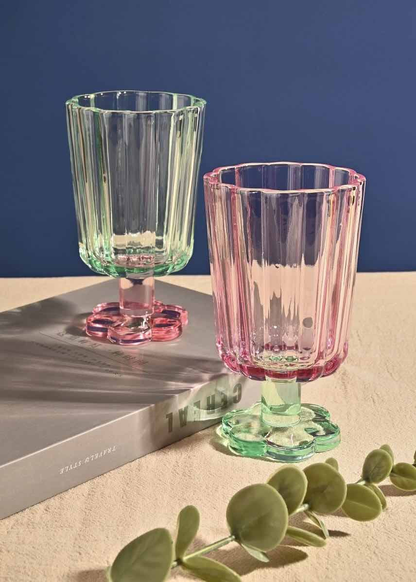 Artisan Hand-Blown Petal Goblets - Elegant Colored Wine Glasses