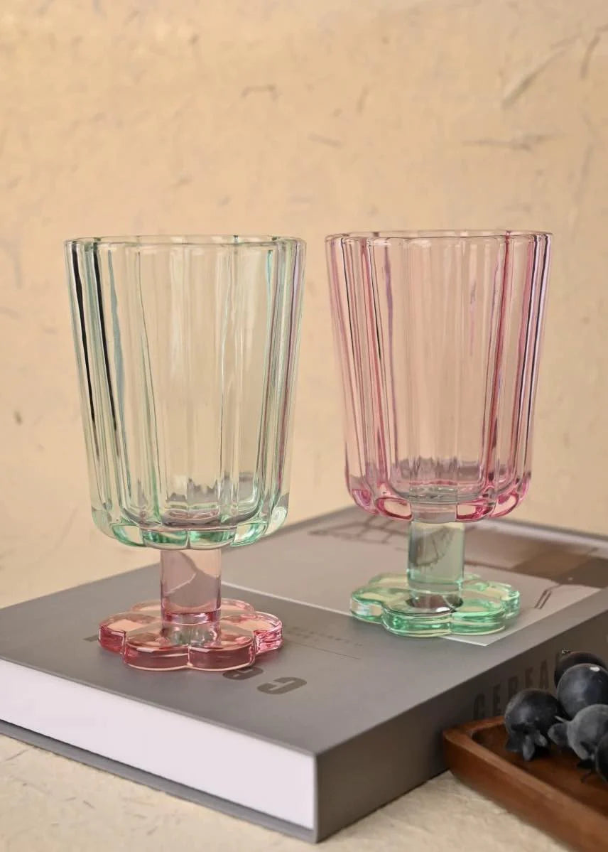 Artisan Hand-Blown Petal Goblets - Elegant Colored Wine Glasses